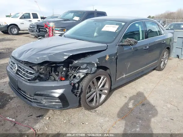 1VWDT7A30HC078912 2017 VOLKSWAGEN PASSAT - Image 2