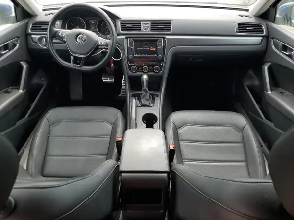 1VWDT7A31HC006701 2017 VOLKSWAGEN PASSAT - Image 8