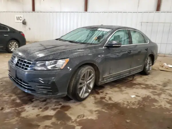 1VWDT7A31HC008383 2017 VOLKSWAGEN PASSAT - Image 1