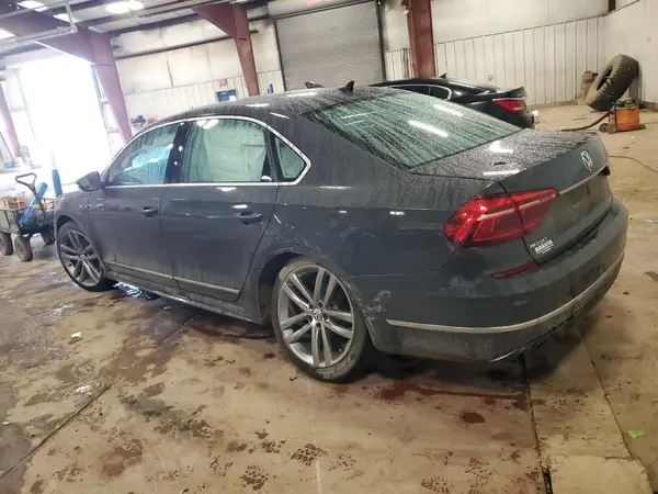 1VWDT7A31HC008383 2017 VOLKSWAGEN PASSAT - Image 2