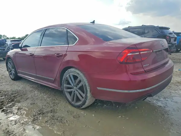 1VWDT7A31HC034479 2017 VOLKSWAGEN PASSAT - Image 2