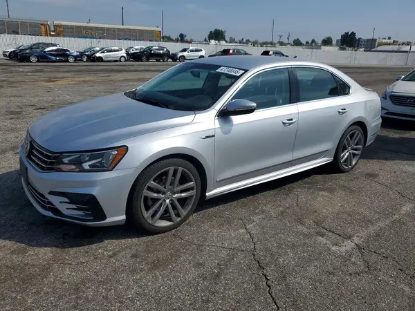 1VWDT7A31HC040301 2017 VOLKSWAGEN PASSAT - Image 1