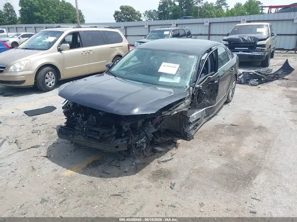 1VWDT7A31HC040928 2017 VOLKSWAGEN PASSAT - Image 2