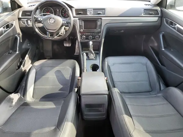 1VWDT7A31HC042761 2017 VOLKSWAGEN PASSAT - Image 8