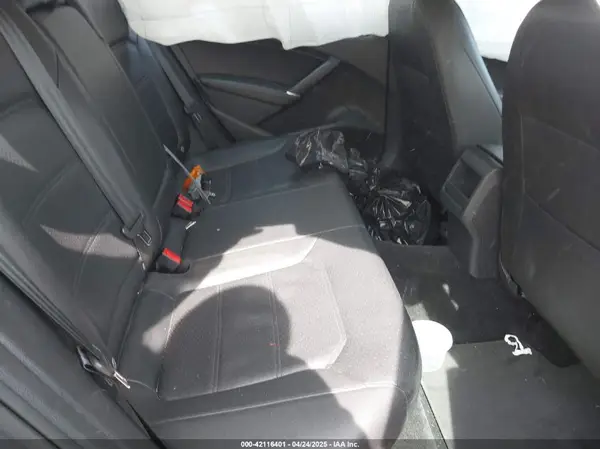 1VWDT7A31HC043618 2017 VOLKSWAGEN PASSAT - Image 8