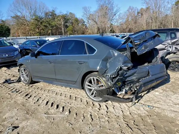 1VWDT7A31HC045367 2017 VOLKSWAGEN PASSAT - Image 2