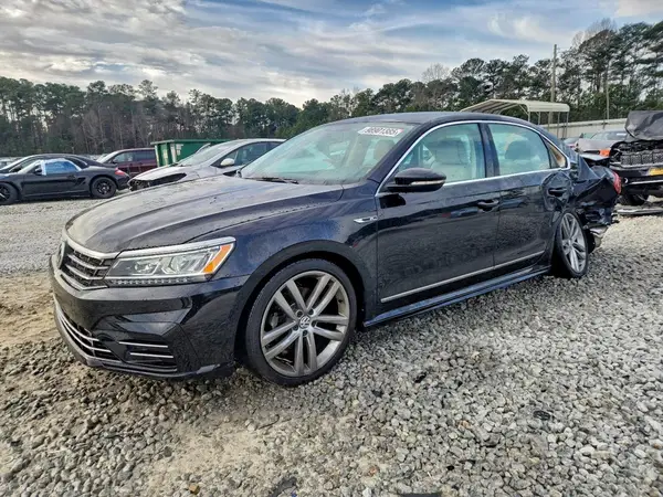 1VWDT7A31HC084864 2017 VOLKSWAGEN PASSAT - Image 1