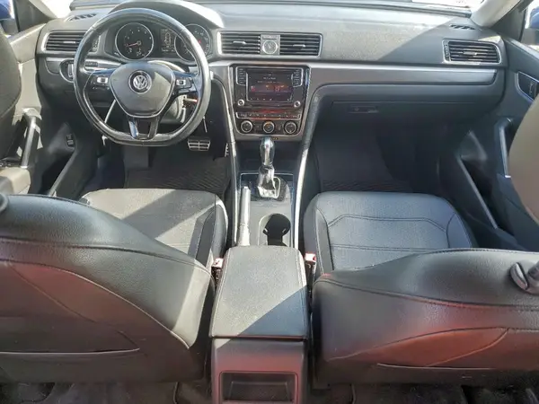 1VWDT7A32HC018484 2017 VOLKSWAGEN PASSAT - Image 8