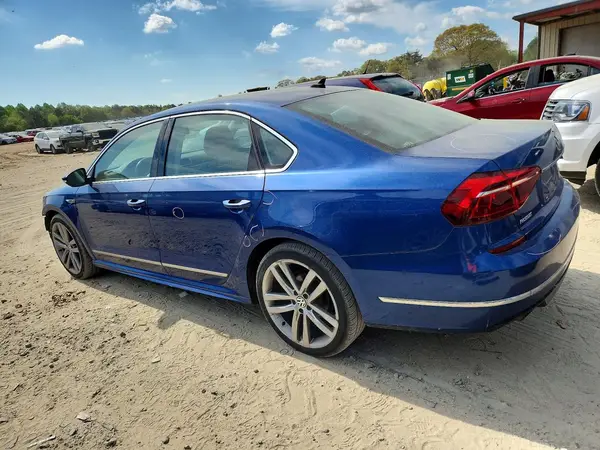 1VWDT7A32HC023698 2017 VOLKSWAGEN PASSAT - Image 2