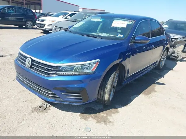 1VWDT7A32HC028979 2017 VOLKSWAGEN PASSAT - Image 2