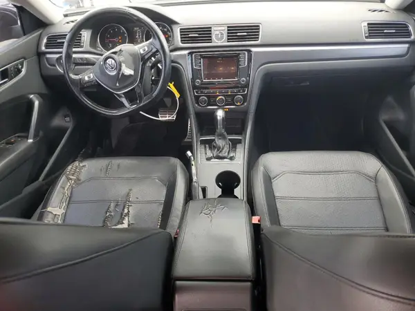 1VWDT7A32HC045250 2017 VOLKSWAGEN PASSAT - Image 8