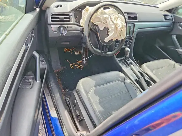 1VWDT7A32HC045779 2017 VOLKSWAGEN PASSAT - Image 8