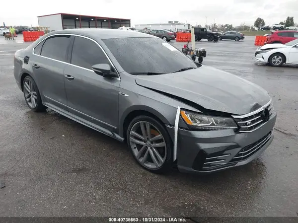 1VWDT7A32HC046365 2017 VOLKSWAGEN PASSAT - Image 1