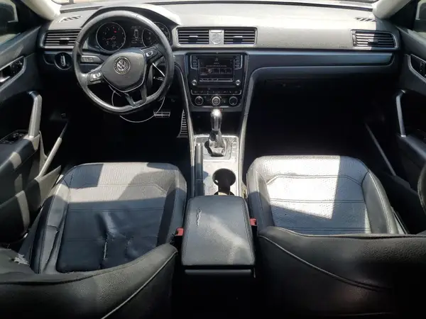 1VWDT7A32HC046656 2017 VOLKSWAGEN PASSAT - Image 8