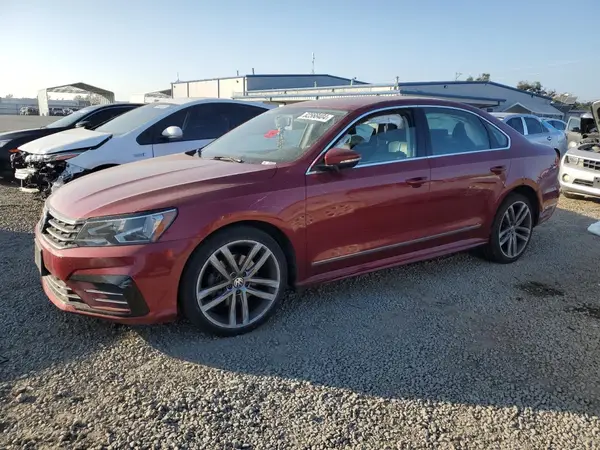 1VWDT7A32HC047659 2017 VOLKSWAGEN PASSAT - Image 1