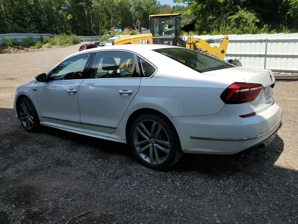 1VWDT7A32HC057334 2017 VOLKSWAGEN PASSAT - Image 2