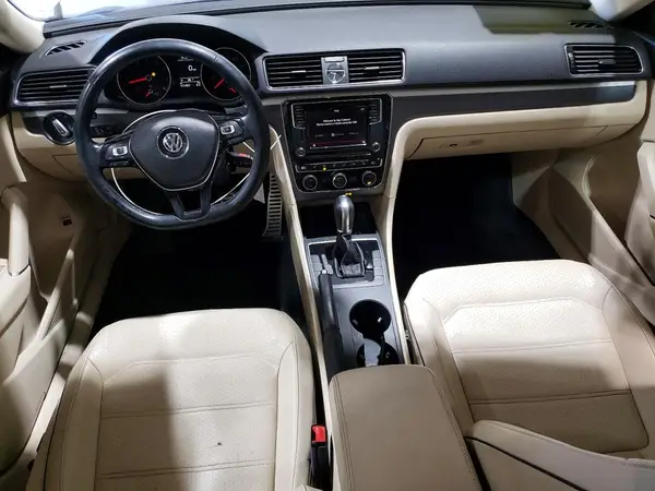 1VWDT7A32HC071539 2017 VOLKSWAGEN PASSAT - Image 8