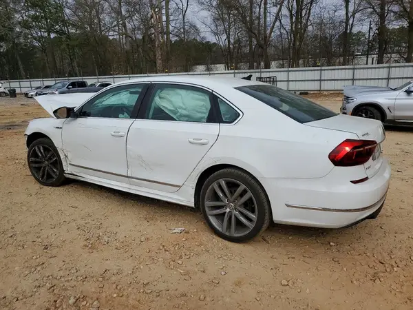 1VWDT7A32HC076398 2017 VOLKSWAGEN PASSAT - Image 2