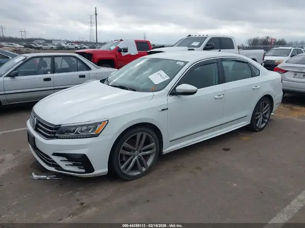 1VWDT7A32HC076479 2017 VOLKSWAGEN PASSAT - Image 2