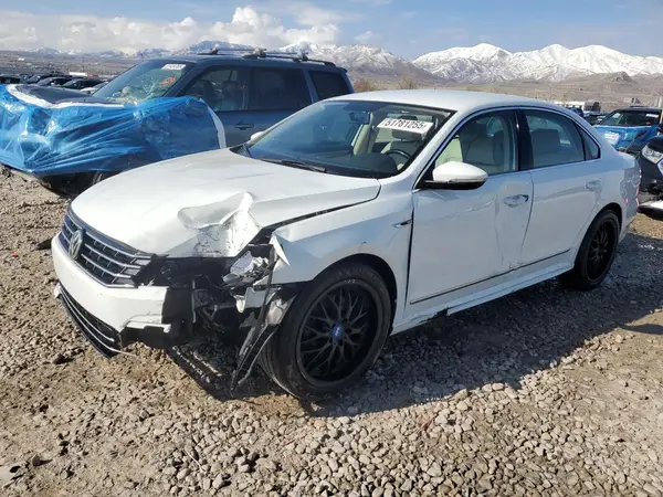 1VWDT7A32HC084128 2017 VOLKSWAGEN PASSAT - Image 1
