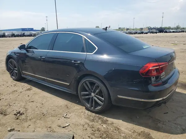 1VWDT7A33HC001502 2017 VOLKSWAGEN PASSAT - Image 2