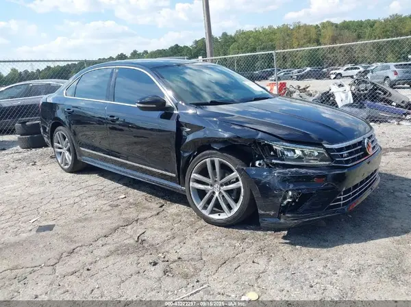 1VWDT7A33HC002729 2017 VOLKSWAGEN PASSAT - Image 1