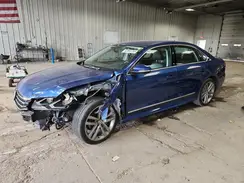 1VWDT7A33HC010992 2017 VOLKSWAGEN PASSAT