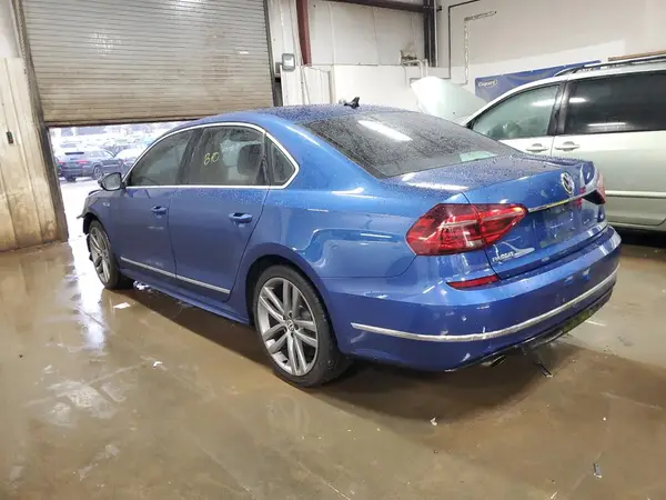 1VWDT7A33HC014234 2017 VOLKSWAGEN PASSAT - Image 2