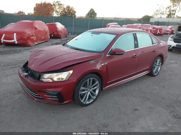 1VWDT7A33HC037593 2017 VOLKSWAGEN PASSAT - Image 2