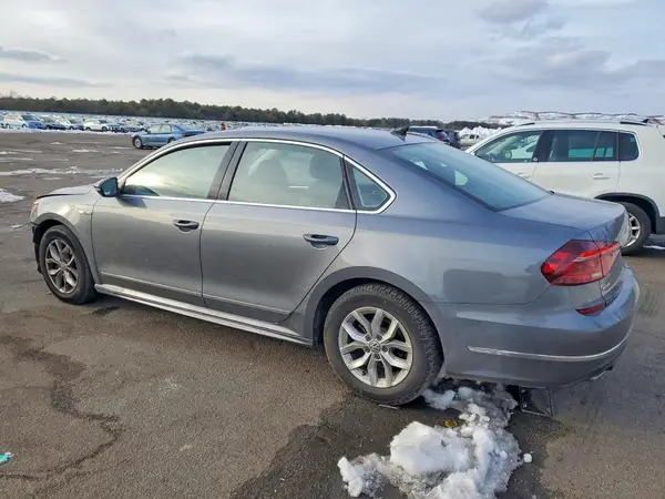 1VWDT7A33HC039019 2017 VOLKSWAGEN PASSAT - Image 2