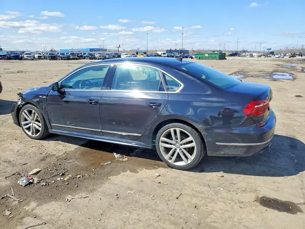 1VWDT7A33HC046178 2017 VOLKSWAGEN PASSAT - Image 2