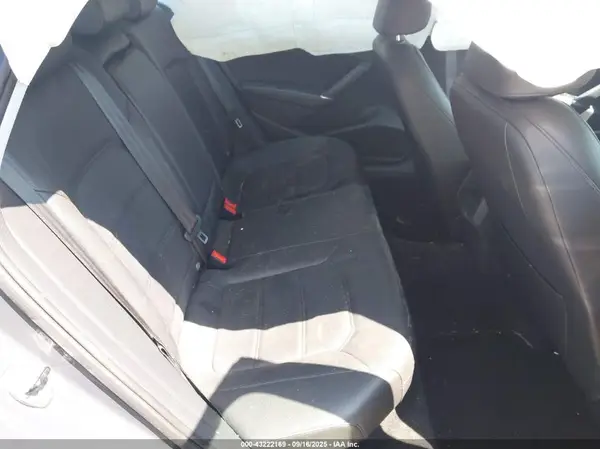1VWDT7A33HC057441 2017 VOLKSWAGEN PASSAT - Image 8