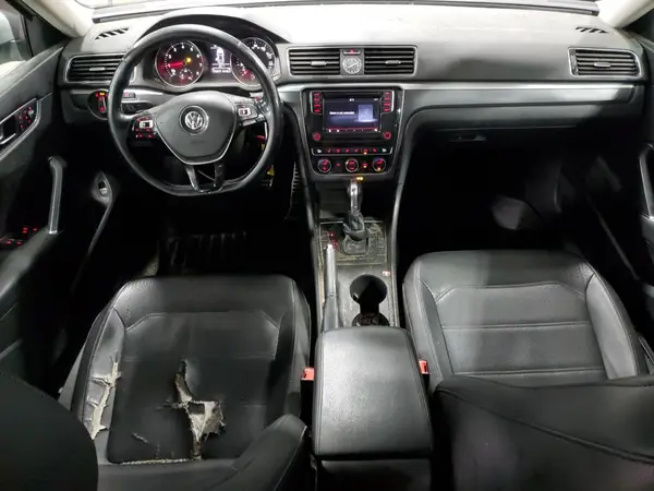 1VWDT7A33HC058783 2017 VOLKSWAGEN PASSAT - Image 8