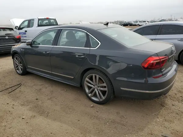 1VWDT7A33HC064194 2017 VOLKSWAGEN PASSAT - Image 2
