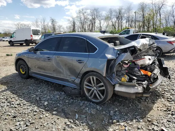 1VWDT7A33HC065989 2017 VOLKSWAGEN PASSAT - Image 2