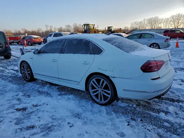 1VWDT7A33HC075244 2017 VOLKSWAGEN PASSAT - Image 2