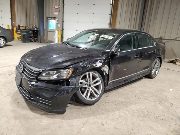 1VWDT7A34HC003694 2017 VOLKSWAGEN PASSAT - Image 1