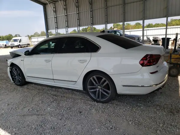 1VWDT7A34HC022990 2017 VOLKSWAGEN PASSAT - Image 2