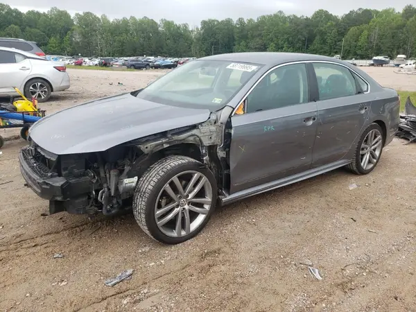 1VWDT7A34HC025985 2017 VOLKSWAGEN PASSAT - Image 1