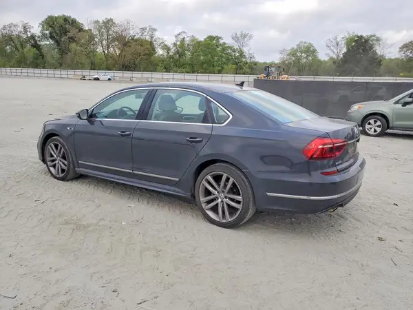 1VWDT7A34HC035609 2017 VOLKSWAGEN PASSAT - Image 2