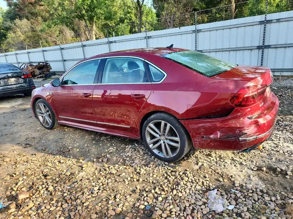 1VWDT7A34HC038266 2017 VOLKSWAGEN PASSAT - Image 2