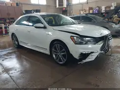 1VWDT7A34HC050403 2017 VOLKSWAGEN PASSAT