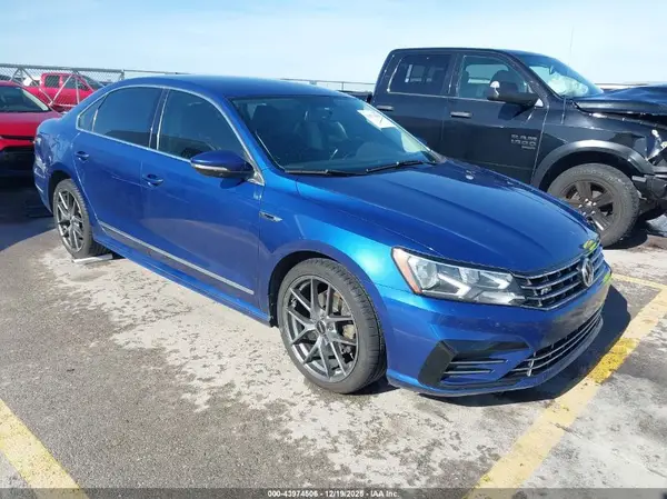 1VWDT7A34HC056668 2017 VOLKSWAGEN PASSAT - Image 1