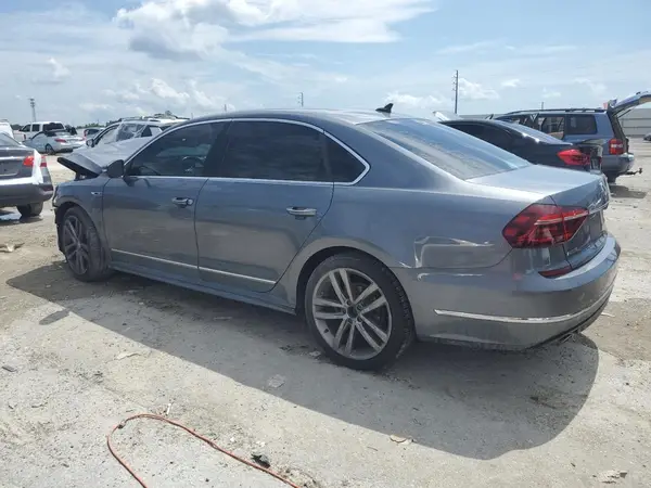 1VWDT7A34HC065550 2017 VOLKSWAGEN PASSAT - Image 2
