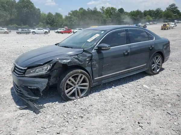 1VWDT7A34HC076029 2017 VOLKSWAGEN PASSAT - Image 1