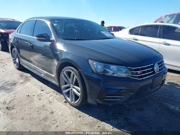 1VWDT7A34HC078539 2017 VOLKSWAGEN PASSAT - Image 1