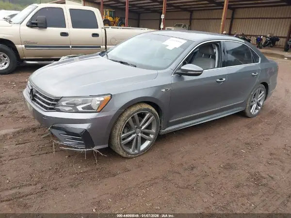 1VWDT7A34HC081490 2017 VOLKSWAGEN PASSAT - Image 2