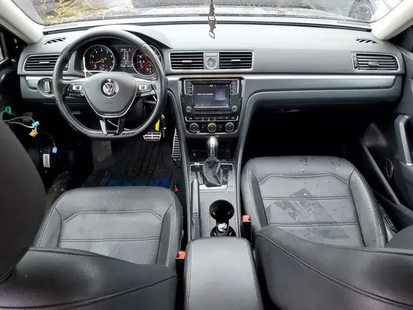 1VWDT7A34HC084566 2017 VOLKSWAGEN PASSAT - Image 8