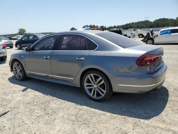 1VWDT7A35HC000593 2017 VOLKSWAGEN PASSAT - Image 2