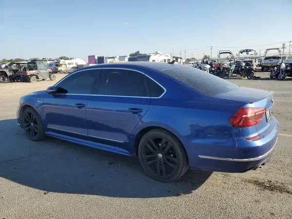 1VWDT7A35HC000643 2017 VOLKSWAGEN PASSAT - Image 2